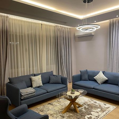 Lux Apartment Tiranë Ngoại thất bức ảnh