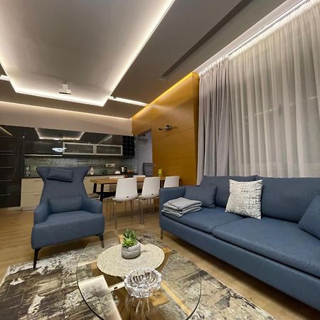 Lux Apartment Tiranë Ngoại thất bức ảnh